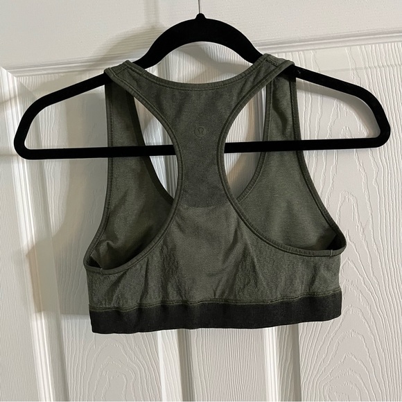 Lululemon Seamless Racerback Train Bra Light Support Army Green Sz 8 - Picture 3 of 6
